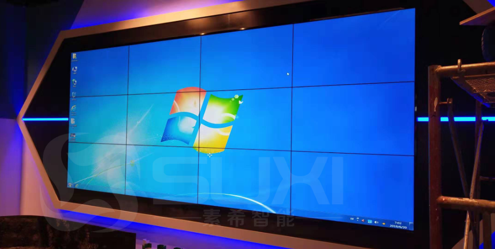 休閑娛樂(lè)卡爾飛車液晶拼接屏項(xiàng)目